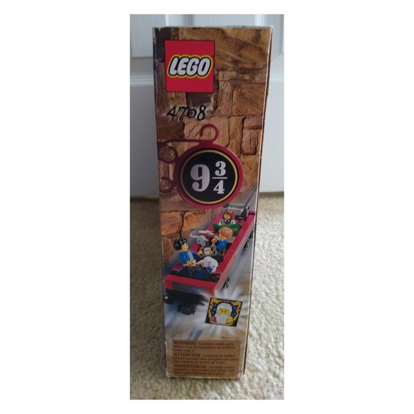 NIB Lego Hogwarts Express #4708 - Picture 4 of 4